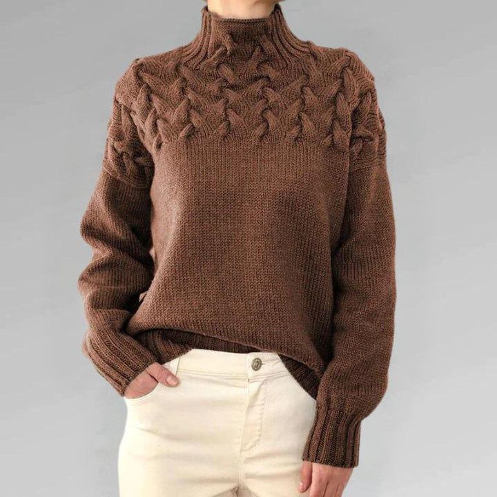 Stilla | Pullover med rullekrave og stort fletmønster