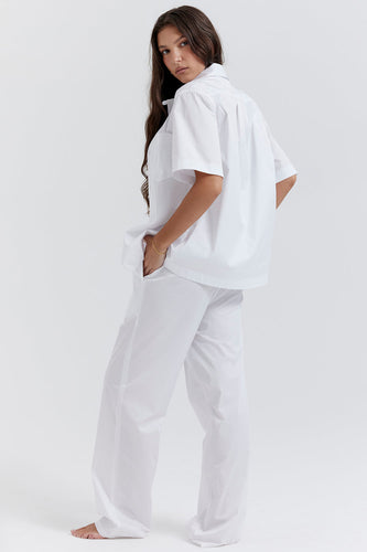 Stilla | Hvid Oversized Skjorte Med Bukser Med Afslappet Pasform