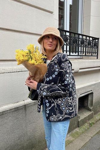 Stilla | Vinlese Jakke Med Blomsterprint