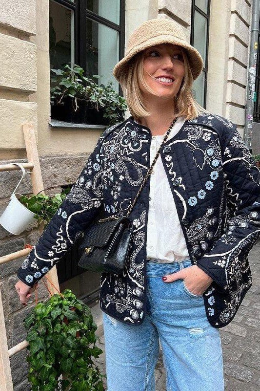 Stilla | Vinlese Jakke Med Blomsterprint