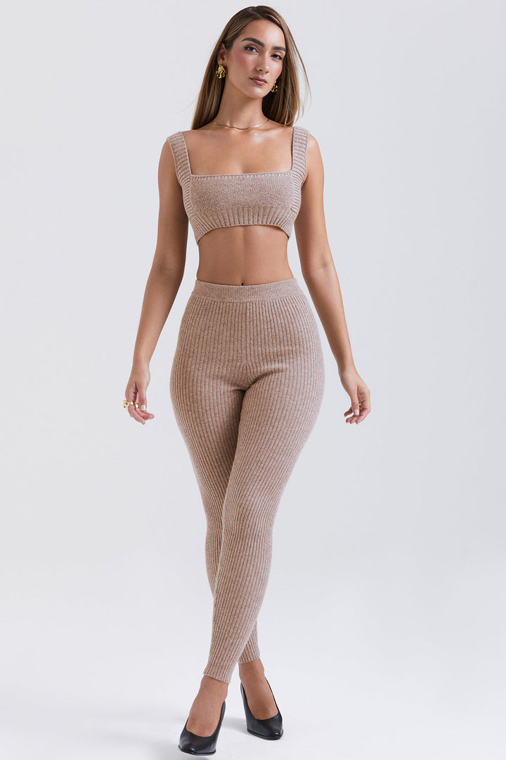Stilla | Byg Grov Strikketrøje Af Naturlig Uld Med Bralette Og Leggings