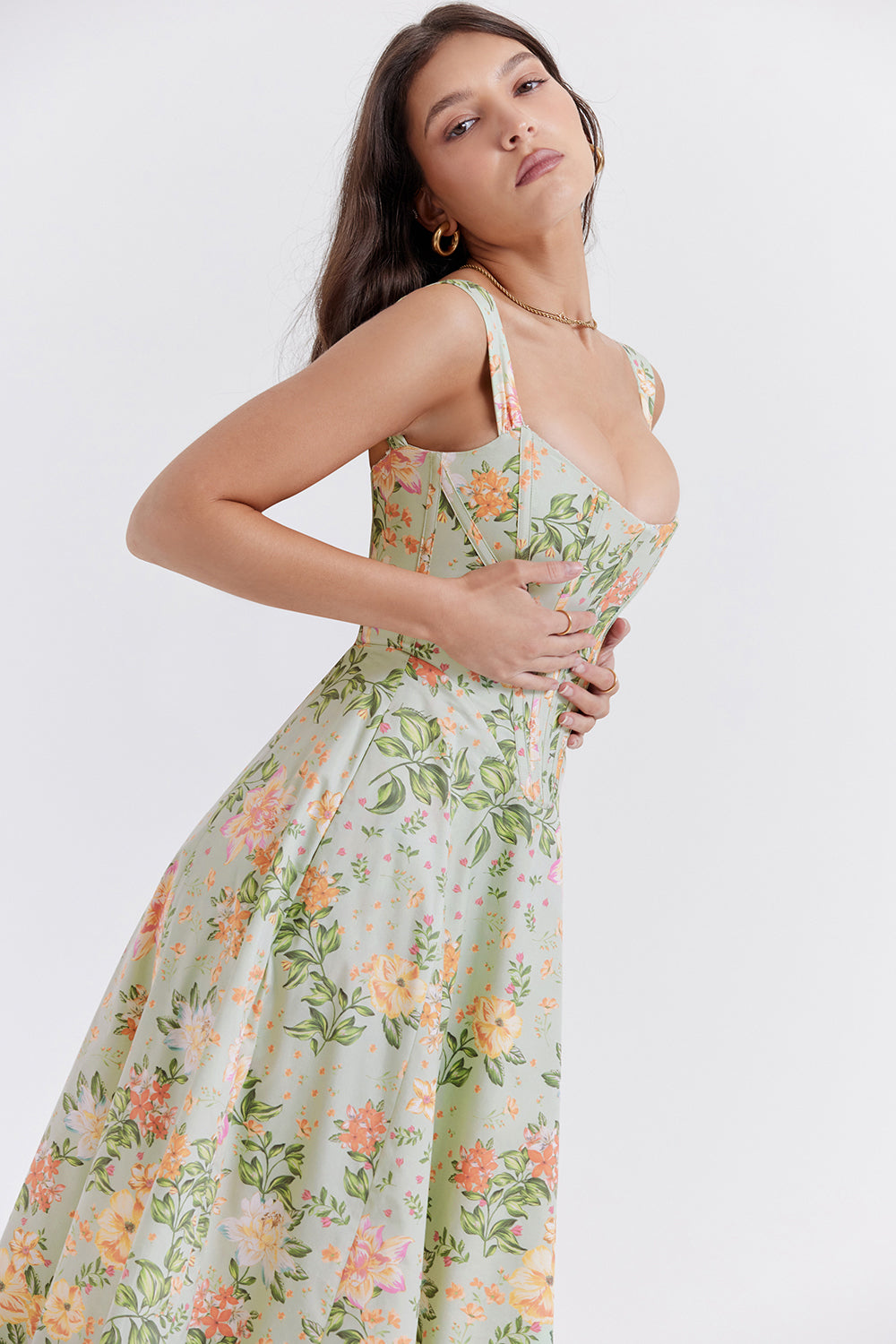 Stilla | Blomstret Let Midi Solkjole