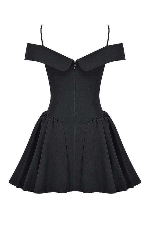Stilla | Off Shoulder Minikjole