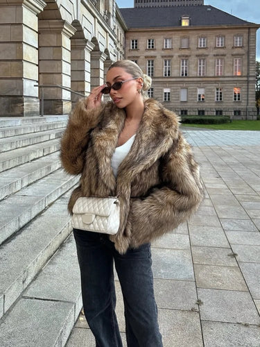 Stilla | Oversized Fake Fur Coat