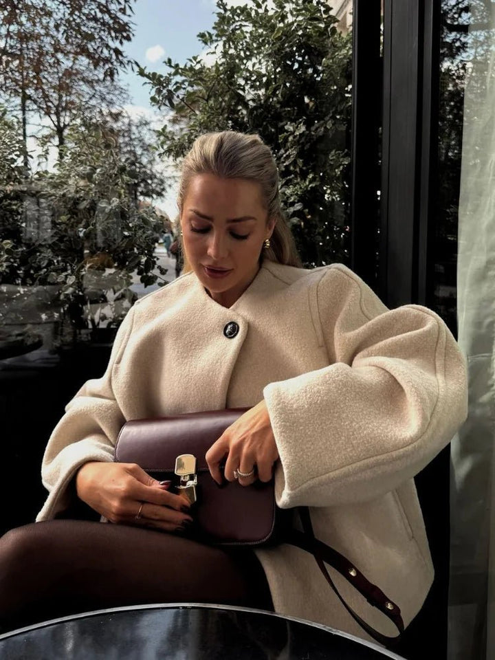 Stilla | En Knap Frakke