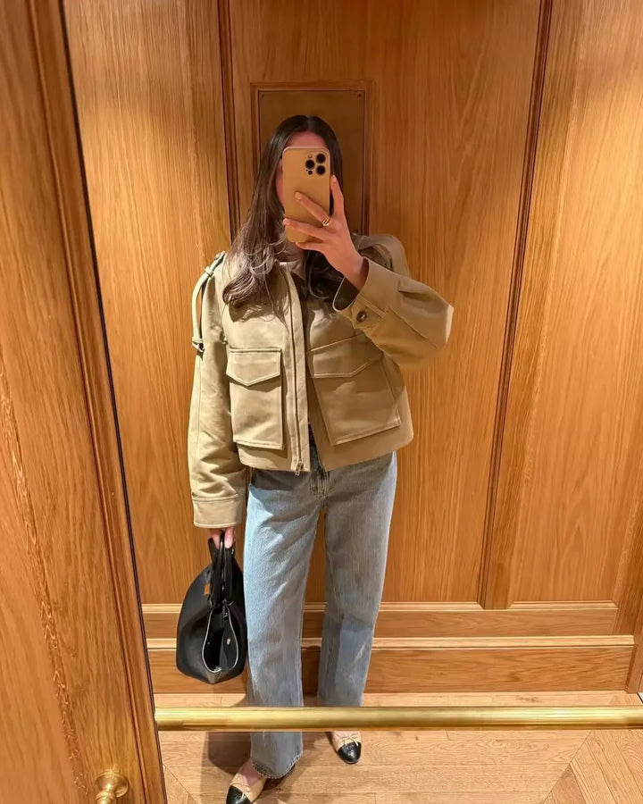 Stilla | Cropped Trench Coat