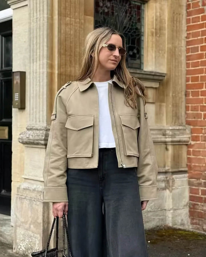 Stilla | Cropped Trench Coat