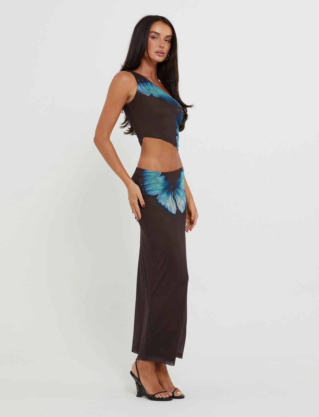 Stilla | Butterfly Maxi Nederdel Med One Shoulder Top Brun
