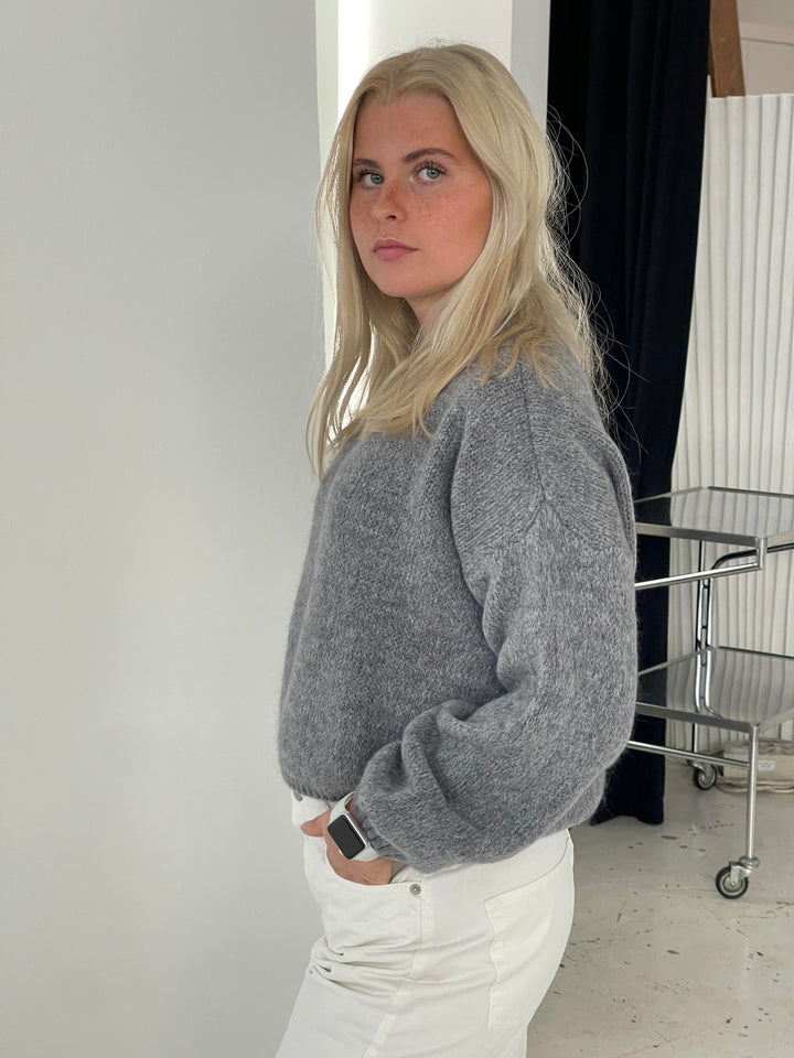 Stilla | Blød Dame Sweater med Løs Pasform