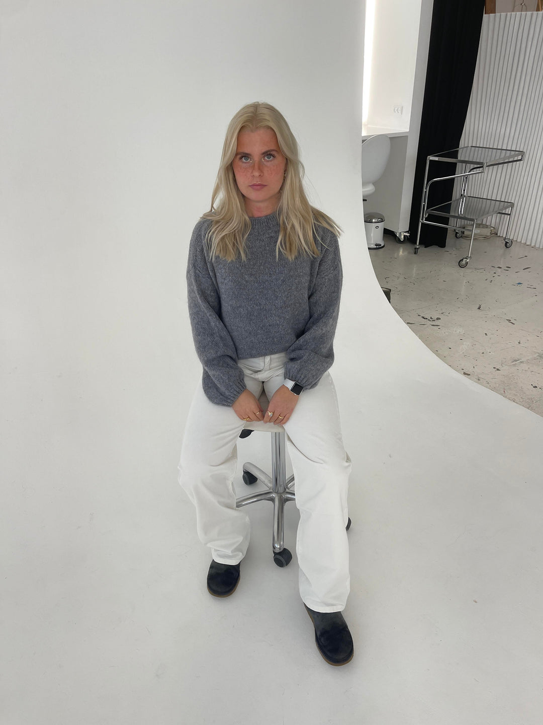 Stilla | Blød Dame Sweater med Løs Pasform