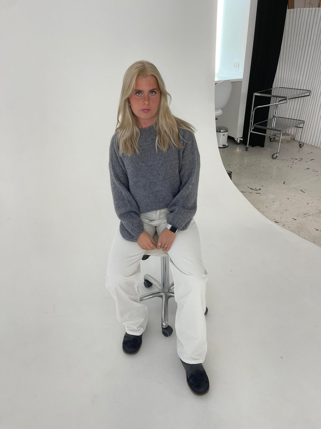 Stilla | Blød Dame Sweater med Løs Pasform