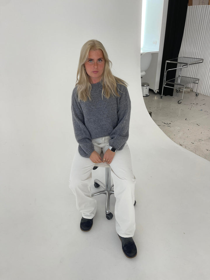 Stilla | Blød Dame Sweater med Løs Pasform