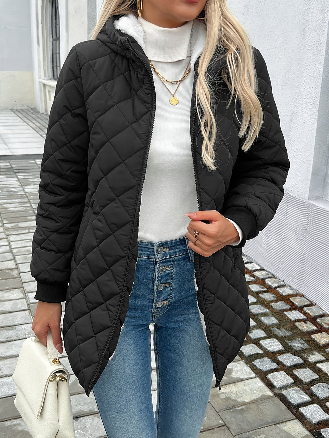Stilla | Polstret Puffy-Jakke med Lynlås og Kunstpelsfor