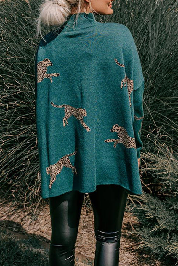 Stilla | Lækkert Retro Overdel Med Lange Ærmer, Trykt Med Leopard og Tiger Motiv