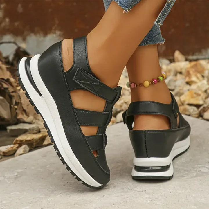 Stilla | Lukkede sportsandaler