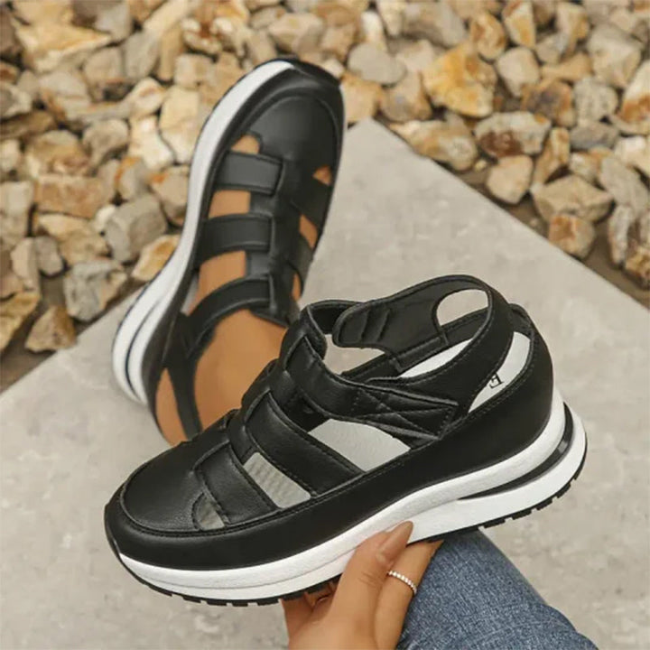 Stilla | Lukkede sportsandaler