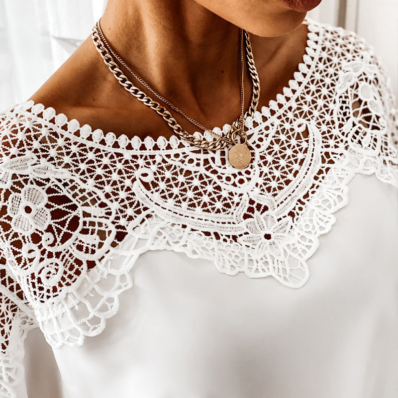 Stilla | Simpelt og Elegant Top Med Blonder Til Damer