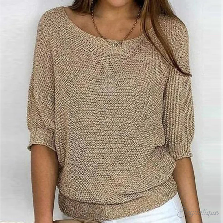Stilla | Kreidefarbenes Oberteil mit minimalistischem Stil