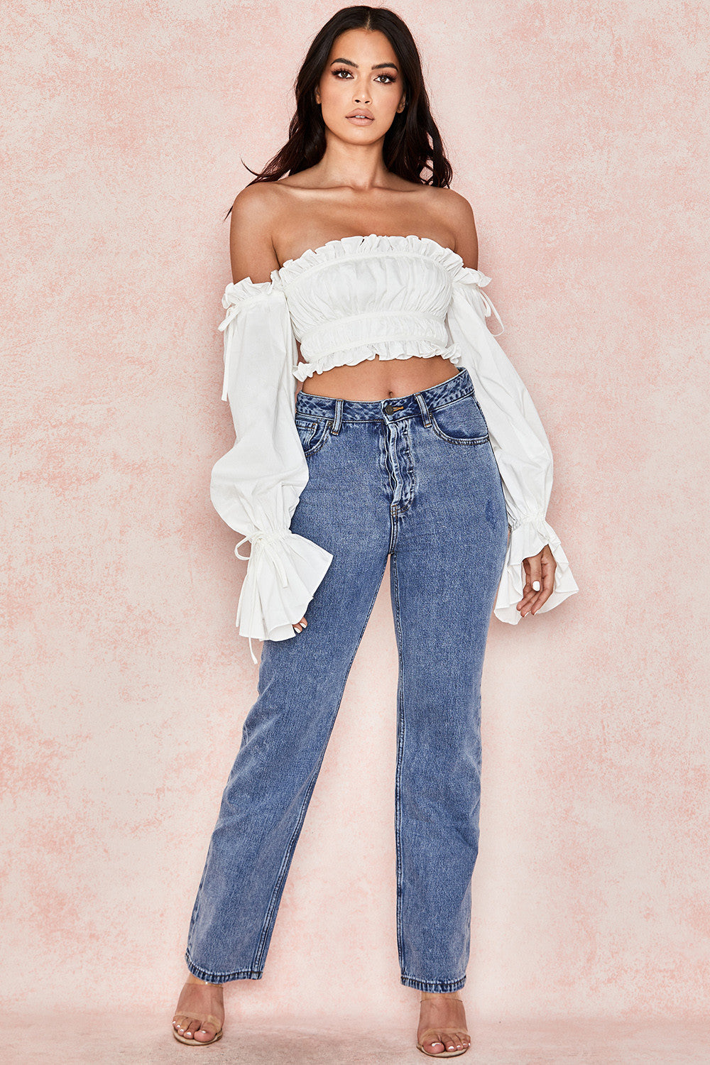 Stilla | Hvid Off Shoulder Top Med Flæser