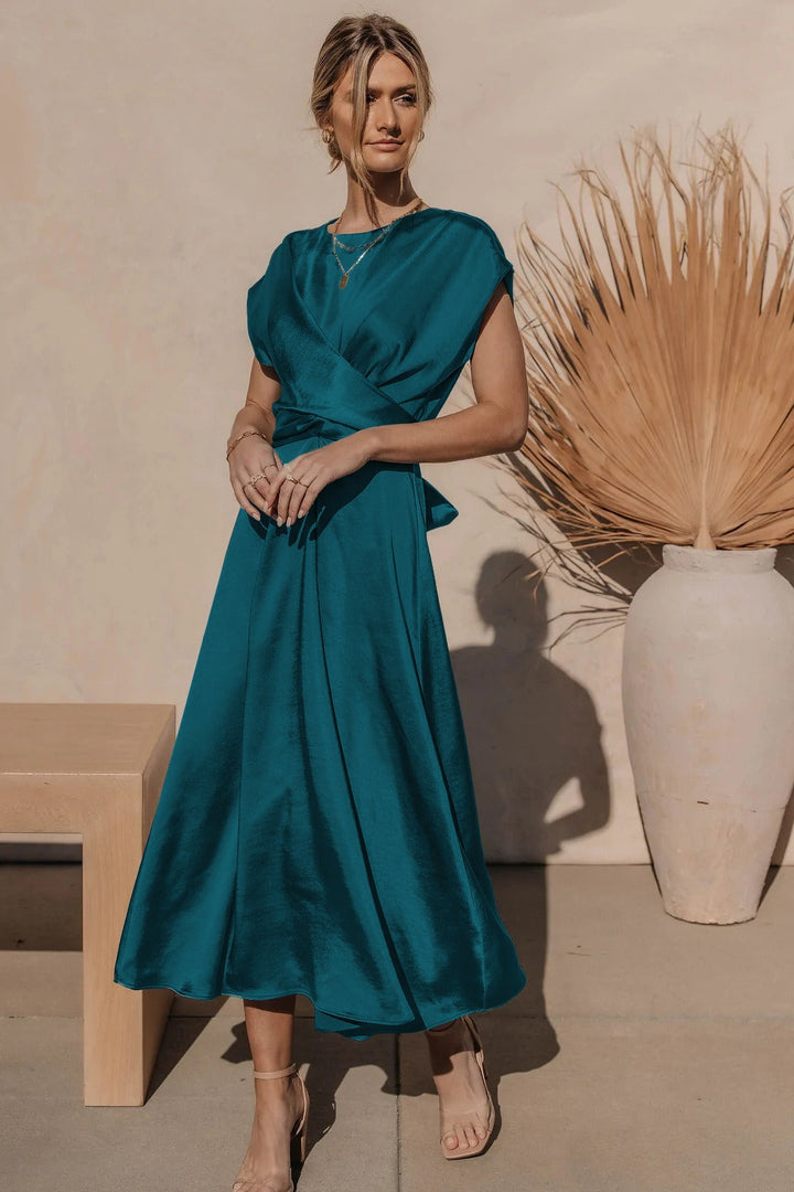 Stilla | Elegant Kjole Med Flot Drapering Til En Sofistikeret Stil