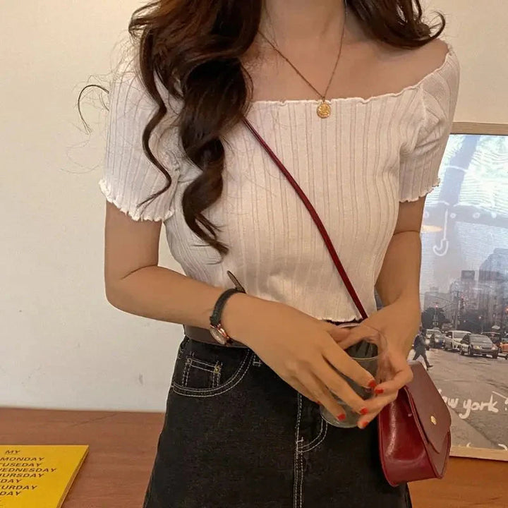Stilla | Kvinders Off Shoulder Strikket Ribbet Mode Designer T-Shirts