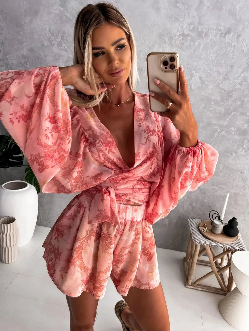 Stilla | Kvinders V-Hals Puff Ærmer Blomster Chiffon Mode Designer Rompers