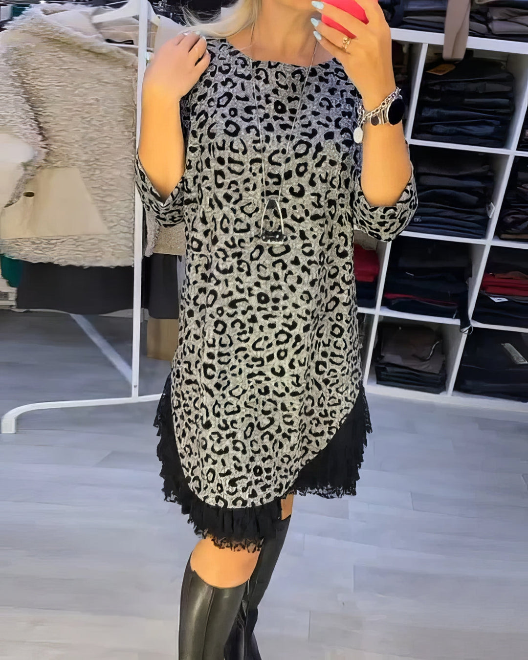 Stilla | Figurformende Kjole Leopard Print